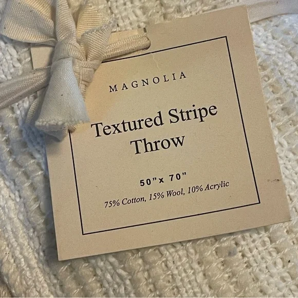 MAGNOLIA (not Target) ESSENTIAL TEXTURED STRIP THROW CREAM 50” x 70” - Picture 4 of 6